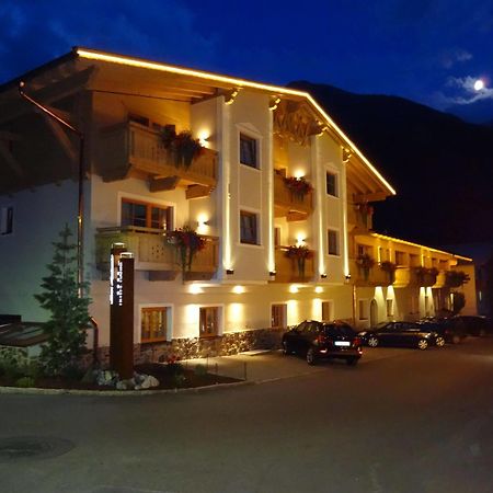 Apart Hotel San Antonio Σανκτ Αντόν αμ Άλμπεργκ Εξωτερικό φωτογραφία