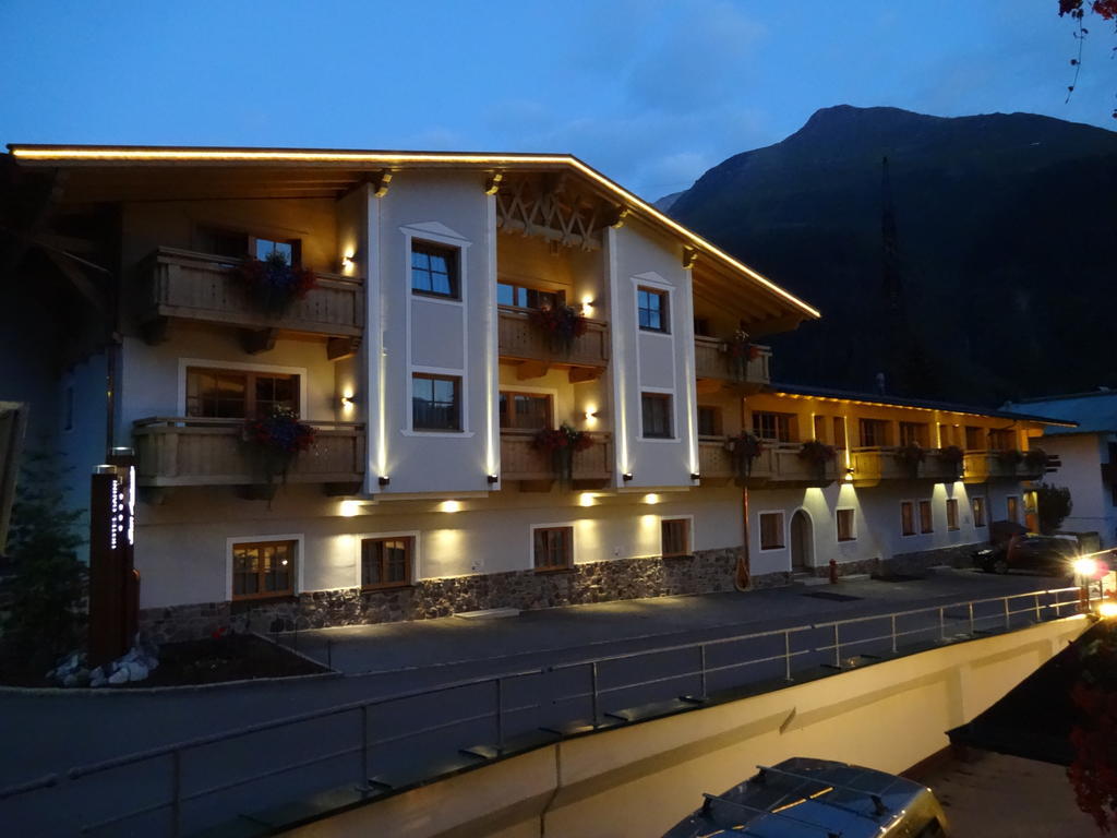 Apart Hotel San Antonio Σανκτ Αντόν αμ Άλμπεργκ Εξωτερικό φωτογραφία