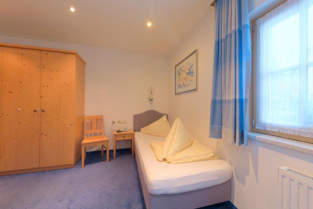 Apart Hotel San Antonio Σανκτ Αντόν αμ Άλμπεργκ Εξωτερικό φωτογραφία