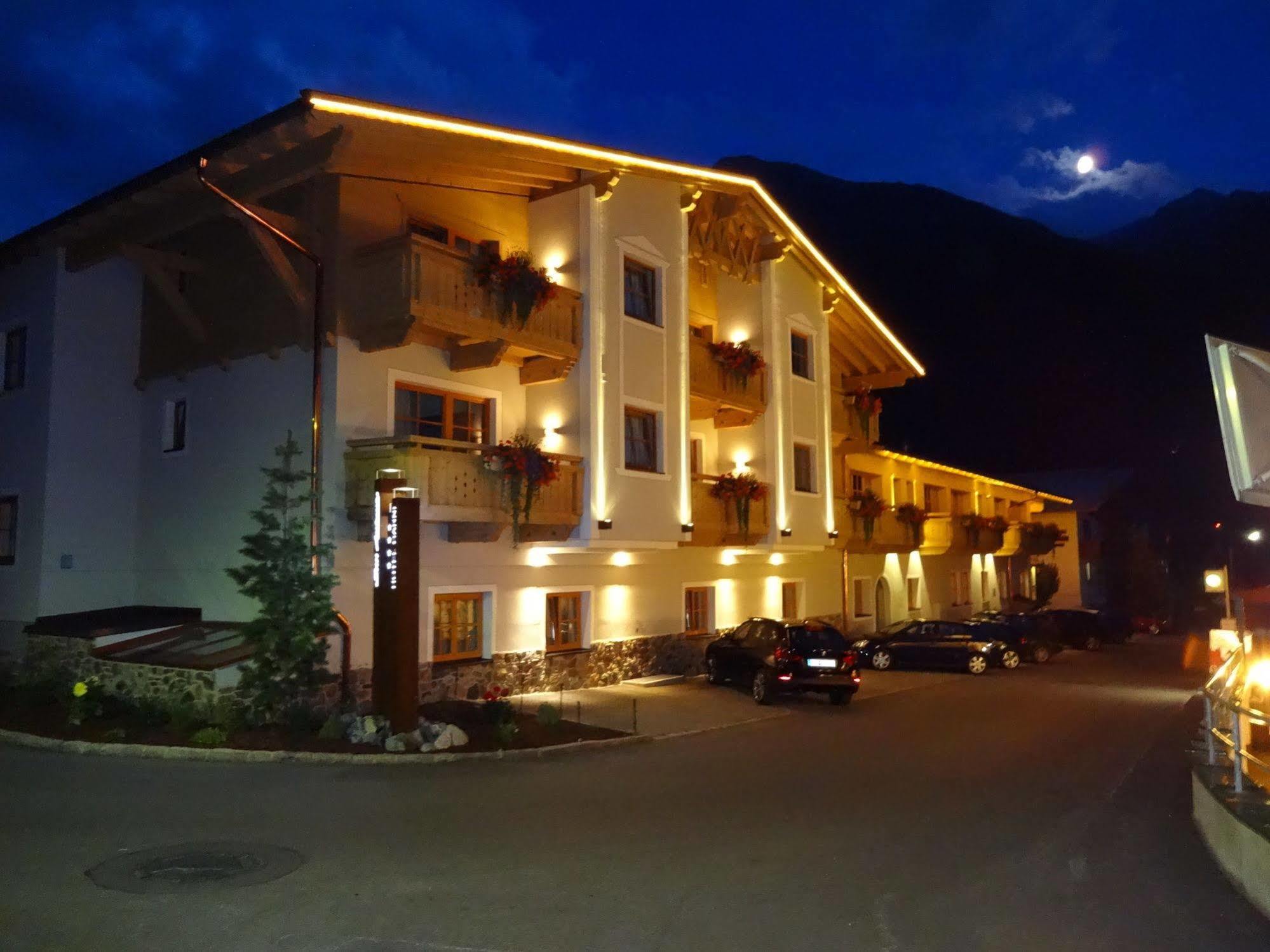 Apart Hotel San Antonio Σανκτ Αντόν αμ Άλμπεργκ Εξωτερικό φωτογραφία